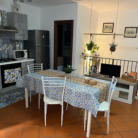 A Casa Di Francy Apartman Palermo Kültér fotó